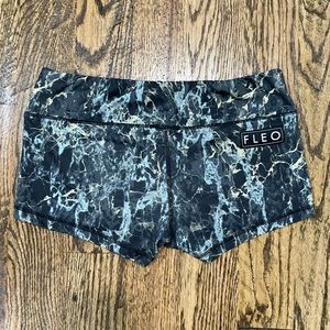 OG Fleo Shorts